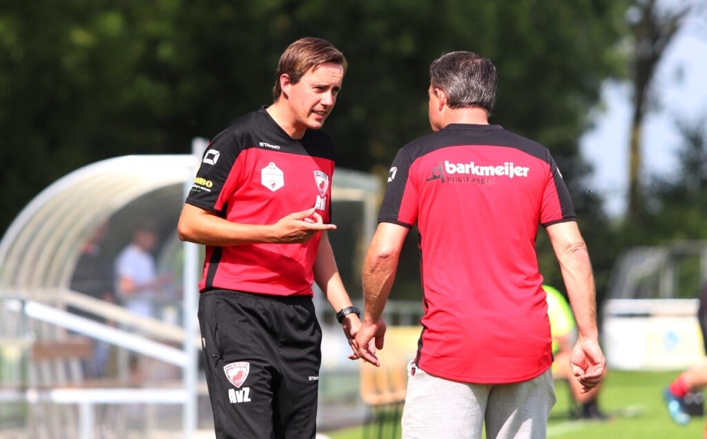 Ayelt van Zuiden stopt als trainer bij Friese Boys